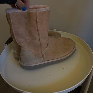 ugg mid boots